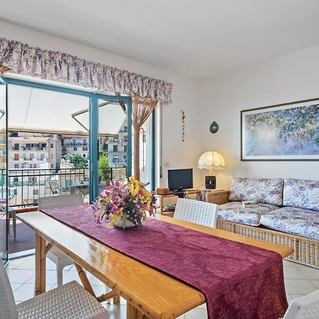 Taormina Comfortable Apartment With Terrace Esterno foto
