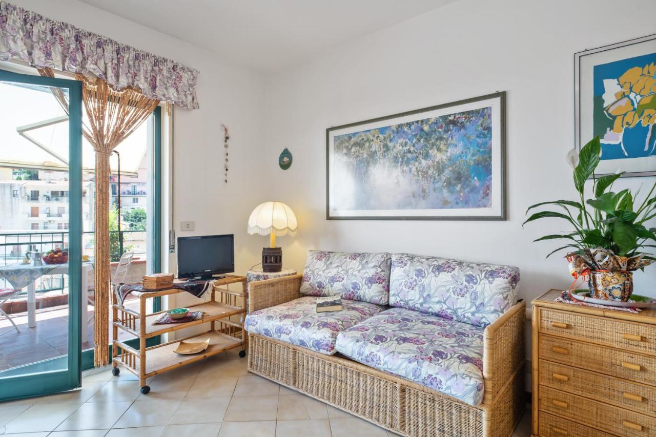 Taormina Comfortable Apartment With Terrace Esterno foto